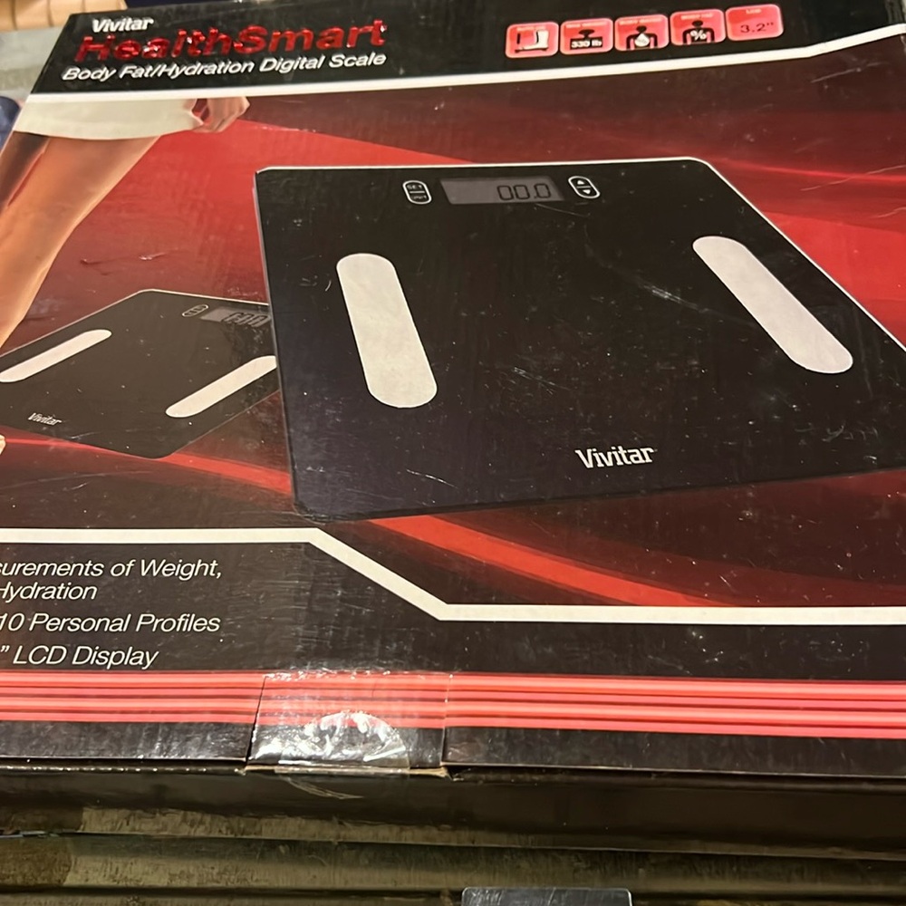 NEW HEALTH SMART BODY FAT/HYDRATION DIGITAL SCALE !
